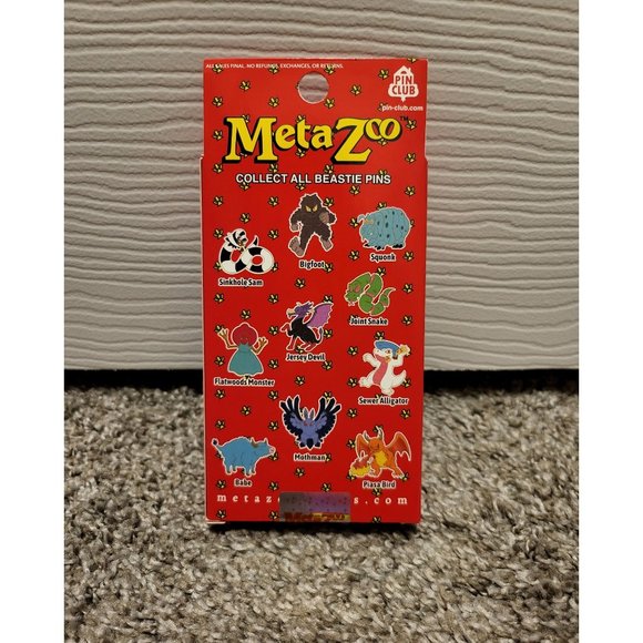 MetaZoo Babe The Blue Ox Pin + Promo Card Set - READY TO SHIP - Picture 2 of 2